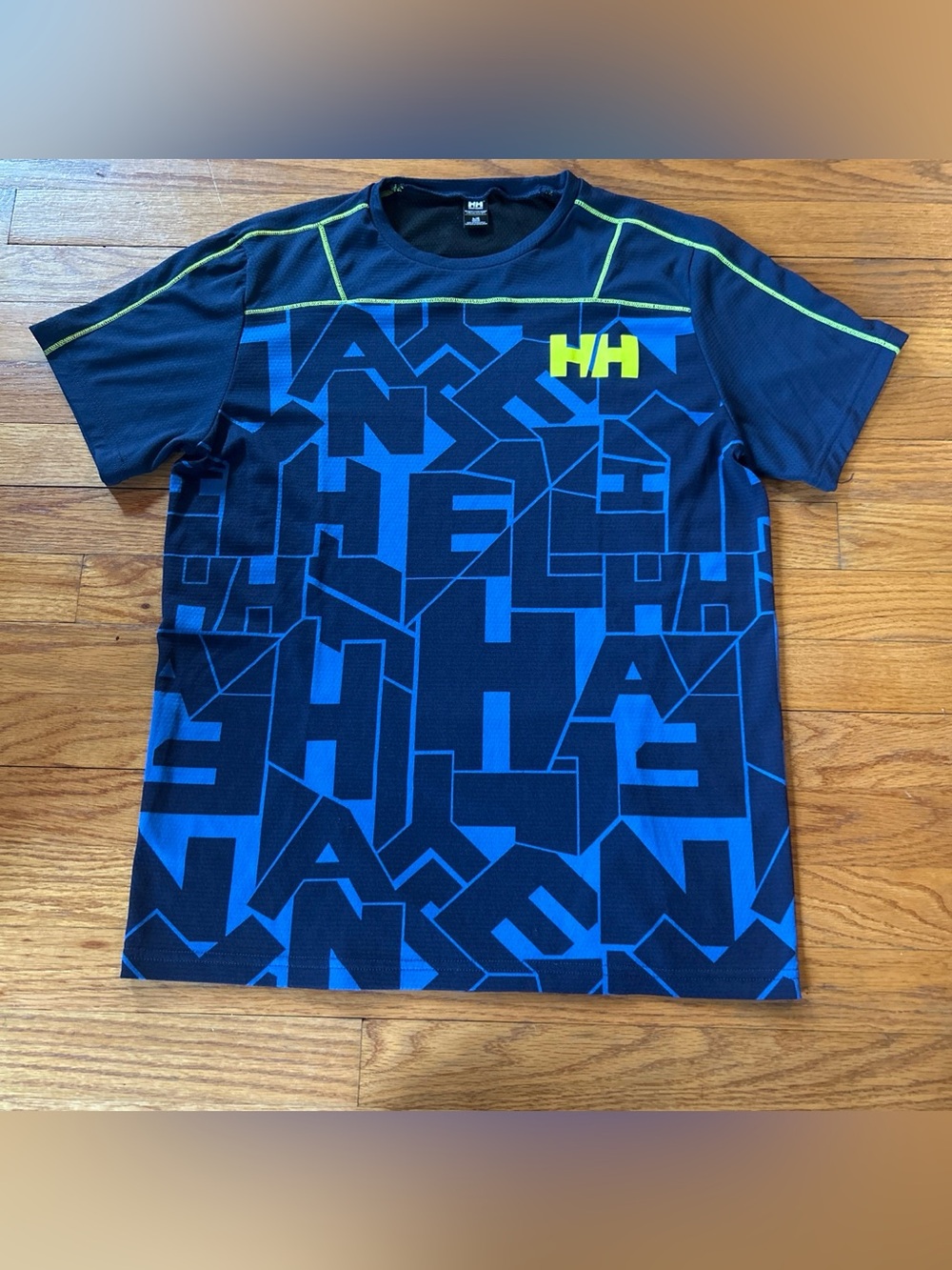 Helly Hansen Men's Navy & Electric Blue Graphic Short Sleeve Tee